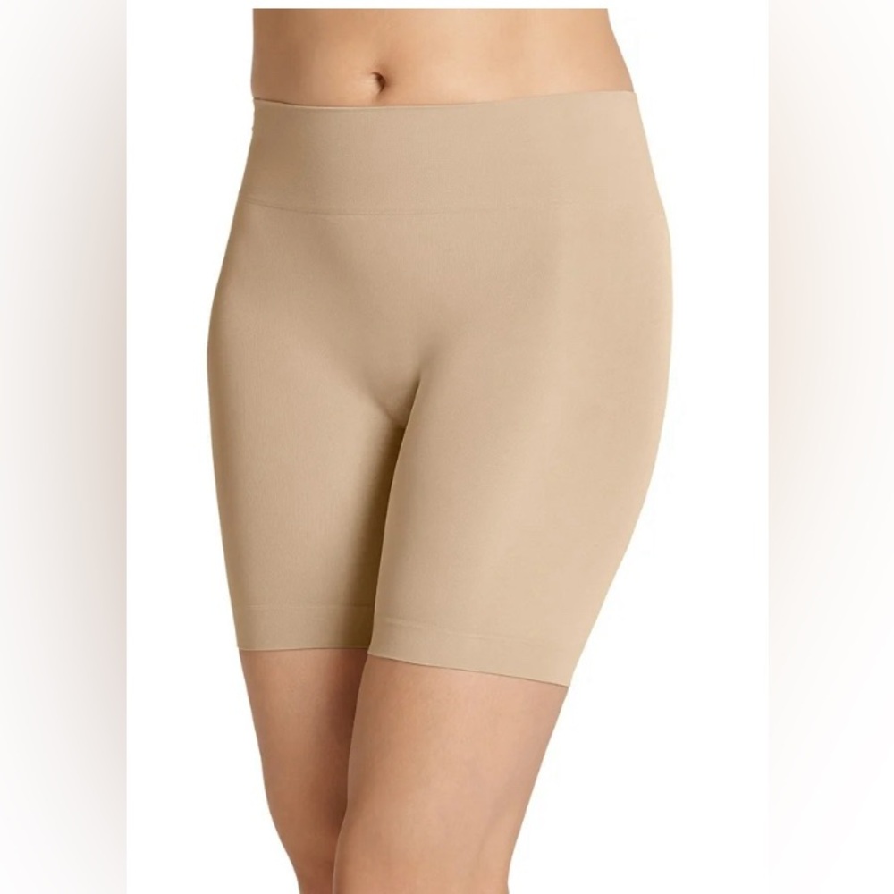Jockey Essentials Seamfree No Chafe Slipshort; size: 5XL